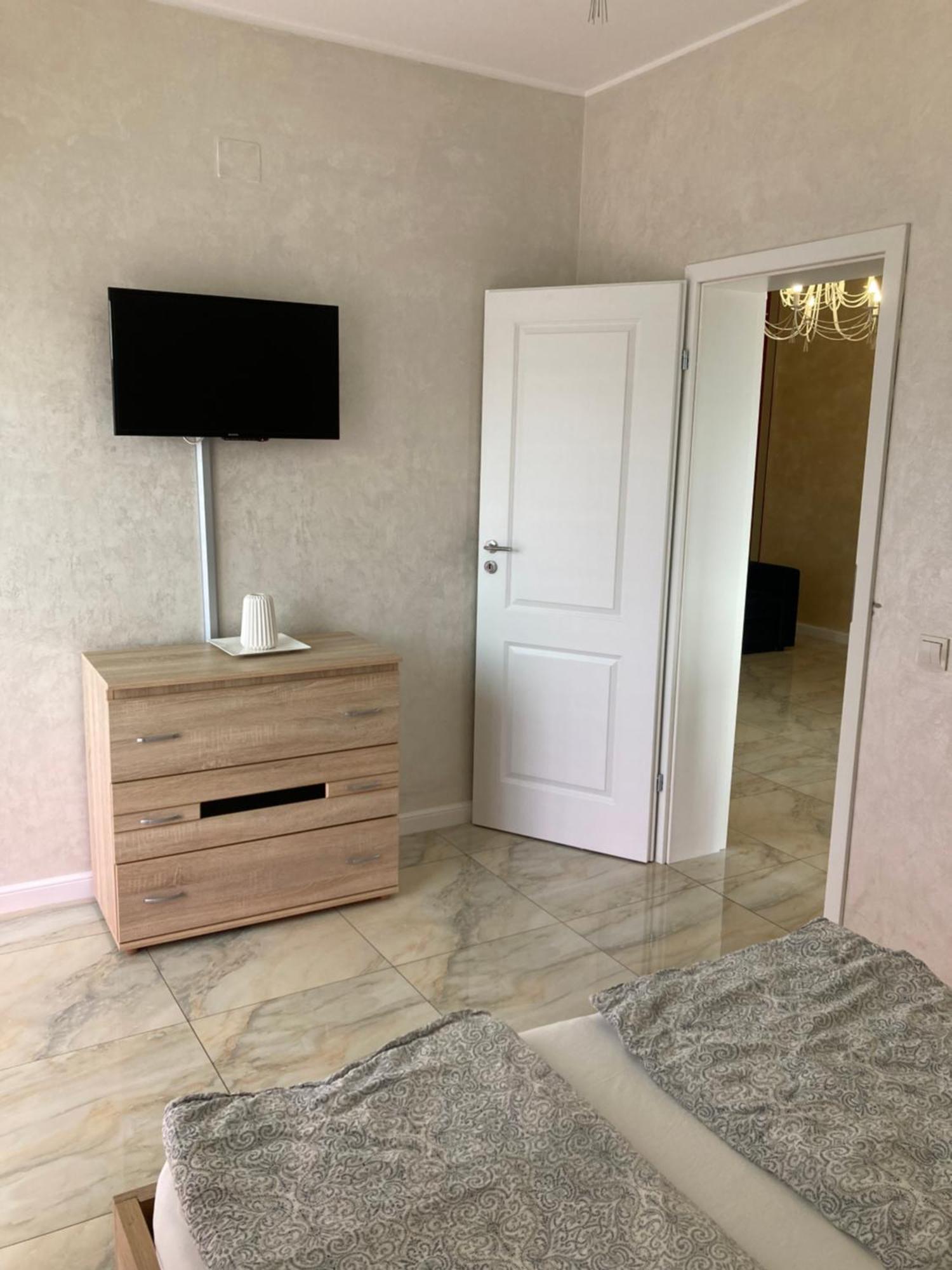 Bhoeme Apartament Oradea Exteriér fotografie
